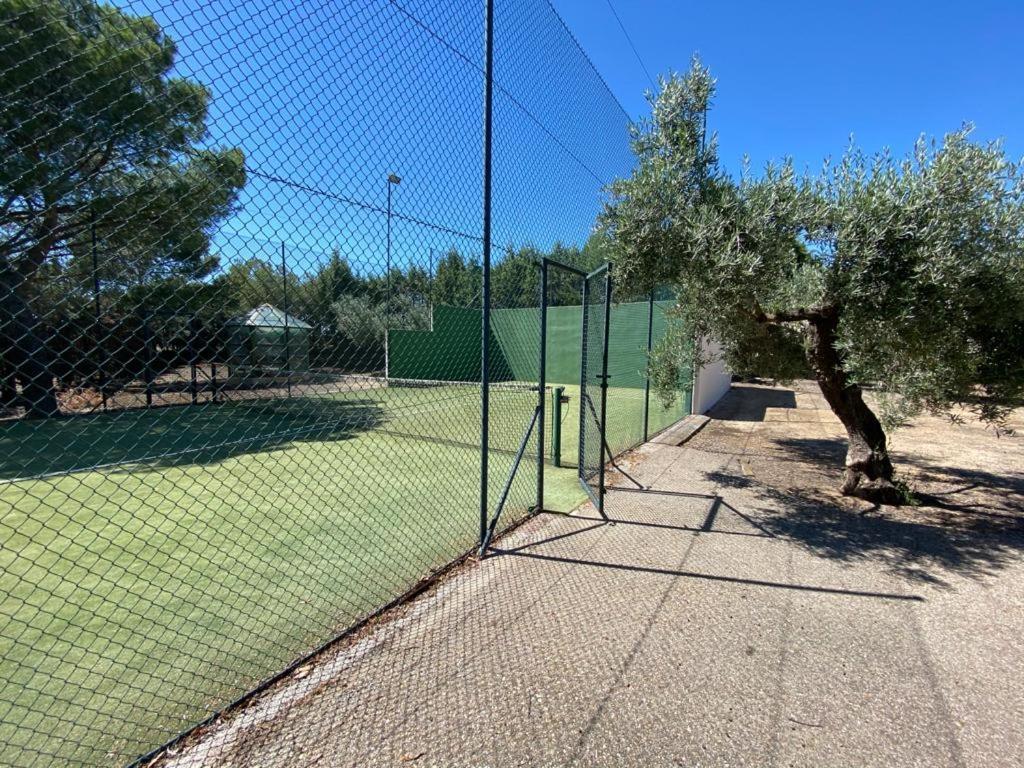 Villa Blanca Con Piscina A 15 Minutos De Toledo - Apartamentos Aloha Toledo Olías del Rey Kültér fotó
